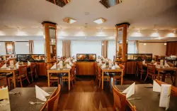 Hotelowa restauracja, Sonnenhotel Bayerischer Hof, Waldmünchen, Niemcy
