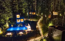 Komora solna w 4* Hotelu Fischerwirt Natur.WaldSPA z obiadokolacją i wellness + prywatna plaża nad jeziorem