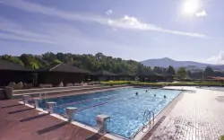 Basen zewnętrzny, Hotel Rösslwirt ***superior, Lam, Niemcy
