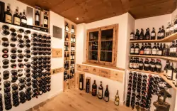 Wino, Hotel Rezia ****, Bormio, Włochy, Lombardia