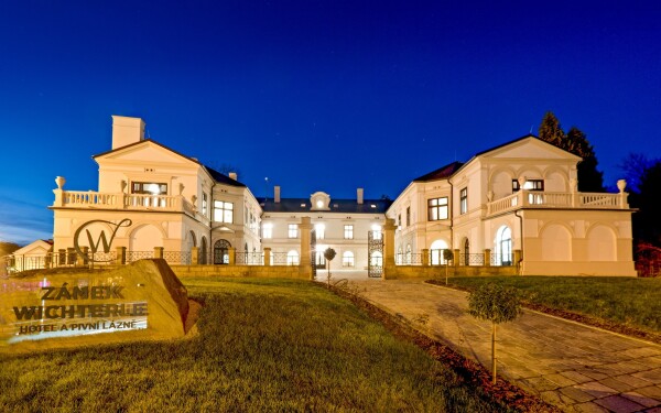 Zámek Wichterle -⁠ Hotel a pivní lázně ****