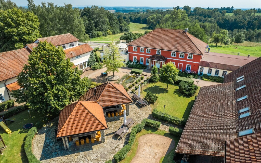 Gospodarstwo Nová Amerika, Kuks, Podkrkonoší