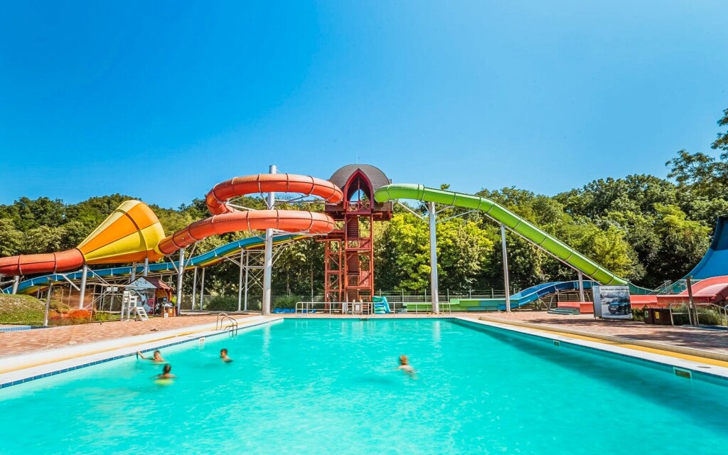 Aquapark Thermal Corvinus, Velky Meder, Słowacja