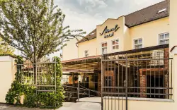 Hotel Mariel ***, Znojmo, Morawy Południowe
