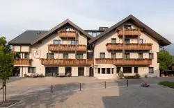 Budynek hotelowy, Am Brunnen Apartments, Natz Schabs