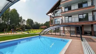 Basen, Apartament Karwica Zapach Lasu, Mazury, Polska
