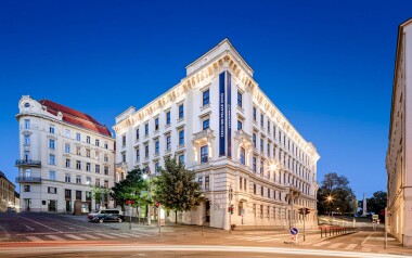 Luksusowe Brno w samym centrum: 5* Hotel Grand Palace Brno ze śniadaniem, sauną i masażem + fitness
