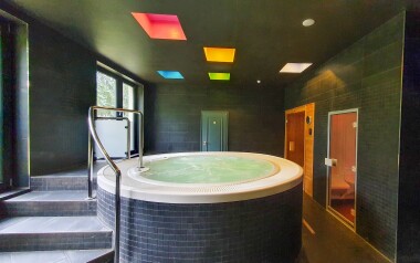 Pobyt 3 km od centrum Carlsbad: Parkhotel Carlsbad Inn **** z obiadokolacją, prywatnym wellness i masaże