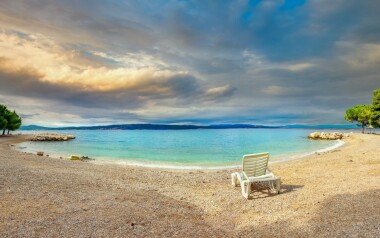 Chorwacja blisko plaży w Crikvenicy: 3* Annex Omorika z obiadokolacją Plus i basenem + dzieci do lat 12 gratis