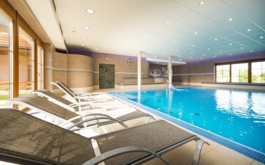 Vysočina w otoczeniu stawów i przyrody w Pensjonacie Wellness Medličky z obiadokolacją, wellness i bilard