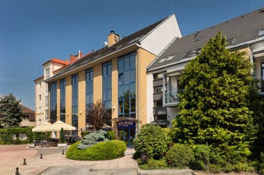 Węgry: 4* Hotel Kálvária w Győr ze śniadaniem lub  + nieograniczone korzystanie z centrum wellness i zoo