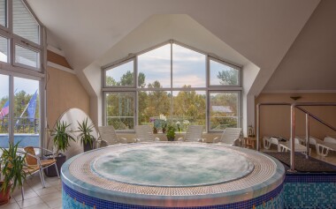 Pobyt 450 m od Balatonu: Kristály Hotel Keszthely **** z obiadokolacją + wellness i zniżki na zabiegi