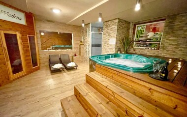 Bratysława blisko centrum: Pobyt w Hotelu Modena *** z obiadokolacją oraz prywatnym wellness z basenem i sauna