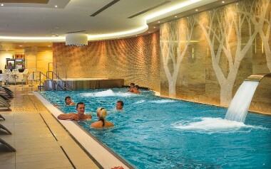 Góry Izerskie: Luksusowy Hotel Antonie **** z obiadokolacją, nieograniczonym wellness, strefą sportową