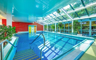 Karlowe Wary: Pobyt w Hotelu Royal Regent **** z obiadokolacją, centrum wellness i aż 7 zabiegów