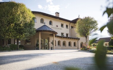 Relaksujące wakacje w pobliżu uzdrowiska Merano i zabytków: Hotel Kesslwirt **** z obiadokolacją i wellness