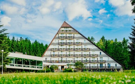 Hotel SKI znajduje się w regionie Highlands w miejscowości Nové Město na Moravě