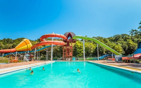 Aquapark Thermal Corvinus, Velky Meder, Słowacja