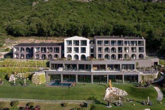 Aria Retreat & SPA *****, Porlezza, Włochy