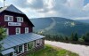 Horská roubenka a hotel Bílá labuť ***, Pec pod Śnieżką