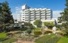 Hotel Hviezda *** położony jest w miejscowości uzdrowiskowej Dudince