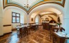 Restauracja, zamek Lešany, dzielnica Benešov, Środkowe Czechy