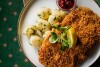 Smażony kotlet z ziemniakami, Sporthotel Cristall ****, Fulpmes, Austria, Rakousko
