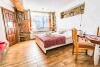 Rustykalny pokój hotelowy, Kompleks Górski Pałacyk ***, Kościelisko, Tatry Polskie, Polska