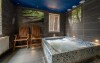 Wewnętrzne jacuzzi, Górska chata Orlík ***, Pec pod Śnieżką, Karkonosze, Czechy
