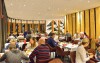 Panoramiczna luksusowa restauracja w Montania Resort