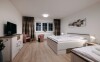 Pokój trzyosobowy, Wellness Hotel Marta, Žďárské vrchy