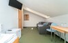 Pokoje, Zajazd Mikulov - Hotel Venuše ***, Morawy Południowe