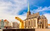  Katedra św. Bartłomieja na głównym placu w Pilźnie