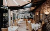 Restauracja z tarasem, Sonnenhotel Hoher Hahn ****, Schwarzenberg, Niemcy