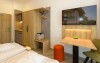 Pokój z biurkiem, BERGlässig Hotel Bodenmais ****, Bodenmais, Niemcy