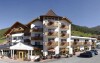 Budynek hotelowy, Erlebnishotel Fendels ****, Fendels, Austria
