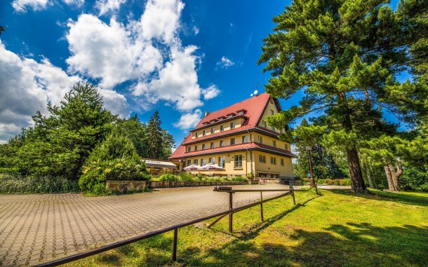 Parkhotel Skalní město *** leży w sercu Czeskiego Raju