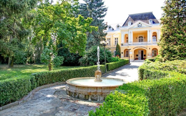 Historyczny hotel Batthyány Kastélyszálló ****, Węgry