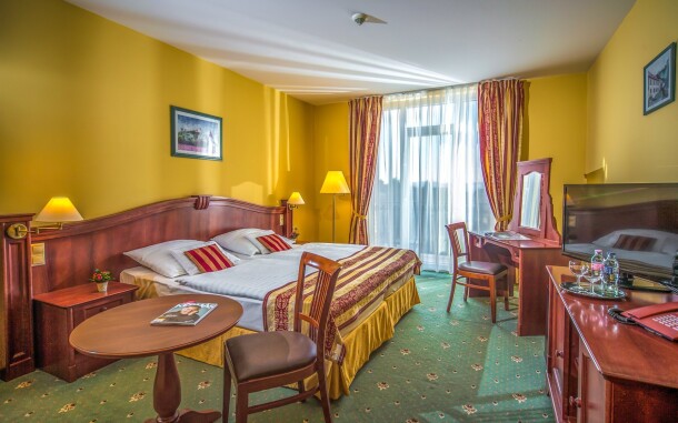 Pokój Standard z widokiem na zamek, Hotel Kapitány ****