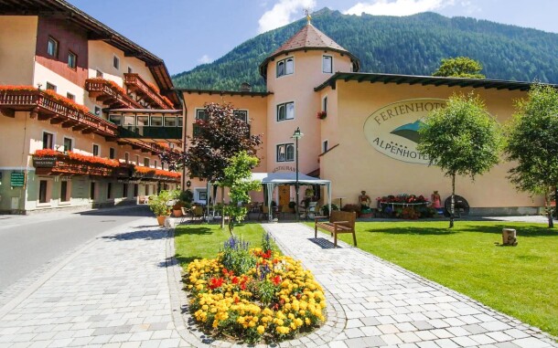 Hotel górski, Ferienhotel Alber ***, Mallnitz, Alpy, Austria