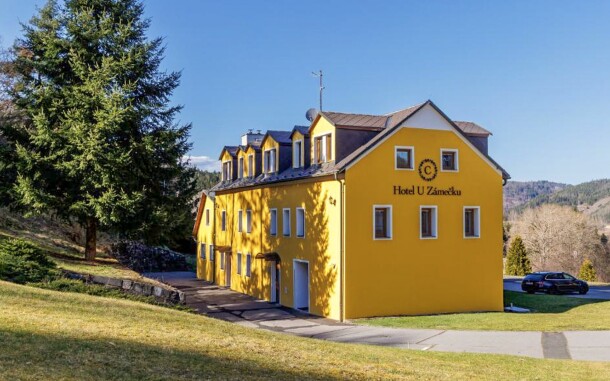 Hotel U Zámečku*** Cihelny, Karlowe Wary