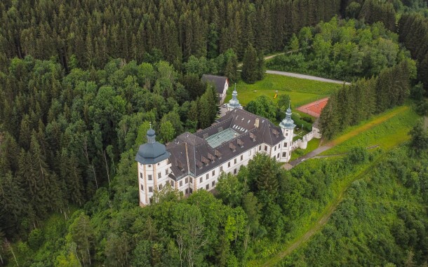 JUFA Hotel Schloss Röthelstein ***, Admont, Austria