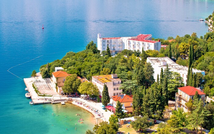 Hotel Adriatic & depandance Primorka (Komplex Omišalj **)