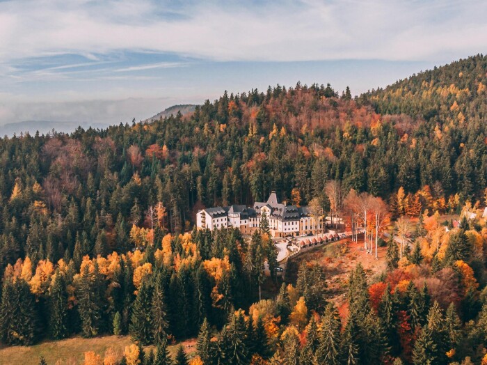 Zámek Lužec Spa ****