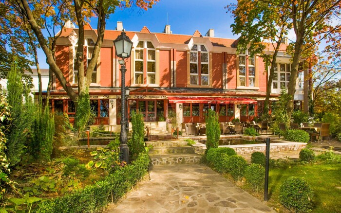 Golden Ball Club Wellness Hotel & Spa ****