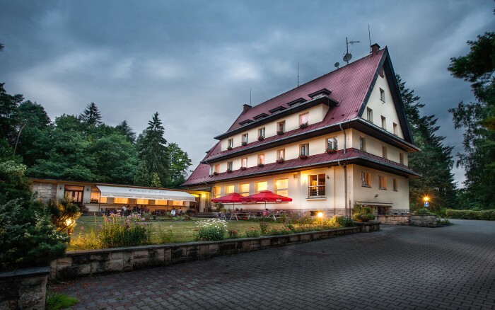 Parkhotel Skalní město ***