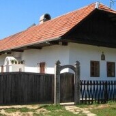 Dom ludowy Veľké Lovce