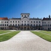 Zamek Fertőd
