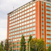 Wieżowiec Bata - Jednadvacítka